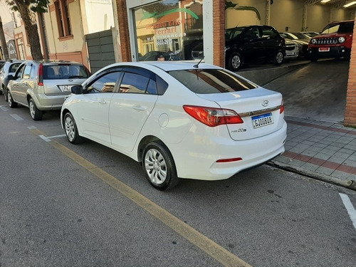 Imagem 3 de 10 de Hyundai Hb20 1.6