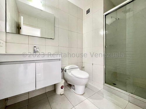 Imagen 16 de 26 de Apartamento En Venta En Lomas Del Sol