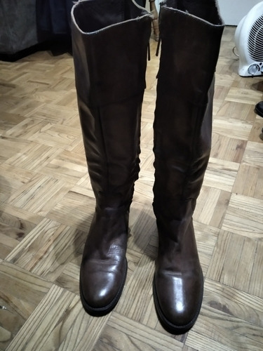 Botas 36 Zara De Cuero Marrón Impecables