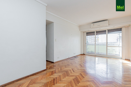 Excelente 3 Ambientes Con Dependencia Y Balcon Al Frente
