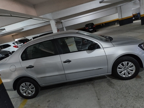 Volkswagen Voyage 2018 1.6 Msi Trendline Total Flex 4p