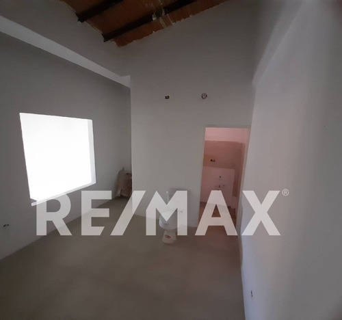 Imagen 6 de 11 de Liliana Martinez Remax Townhouse En Venta Villas De San Rafael Obra Blanca, San Diego