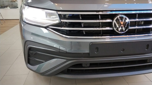 Imagen 18 de 21 de Volkswagen Tiguan Life 350 Tsi 4motion Dsg #15