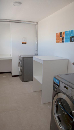 Imagen 21 de 24 de Maui - U704 | Venta Apartamento Monoambiente En Pocitos - Equipado - Amoblado - Piso Alto - Oportunidad De Inversión!
