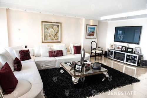 Apartamento 5 Dormitorios En Playa Brava, Punta Del Este.