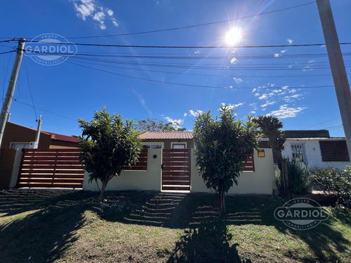 Casa En Venta, Colonia Del Sacramento