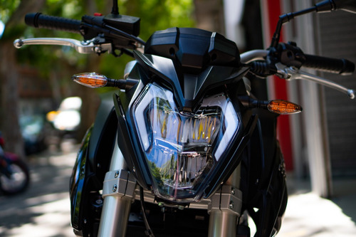 Voge 500r Moto Naked 0km 2025 Urquiza Motos
