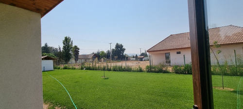 Casa En Condominio Nueva / 4 D 3 B 240 M2.