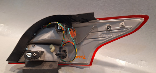 Calavera Izquierda Ford Focus 2012 2013 2014 .