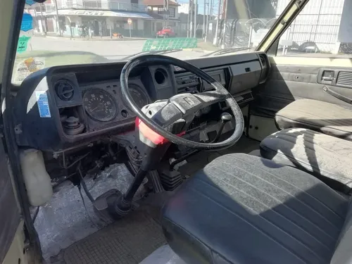 Camion Mitsubishi Canter