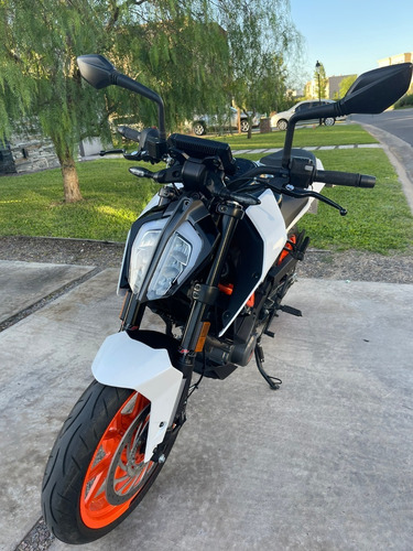 Imagen 12 de 17 de Ktm Duke 390