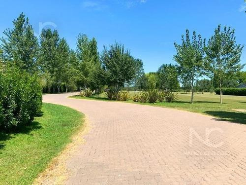 Casa 4 Ambientes En Venta En Barrio Cerrado Lomas De Petion Cañuelas!!!