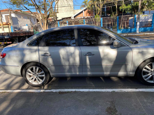 Imagem 12 de 15 de Hyundai Azera 2010 3.3 Gls Aut. 4p