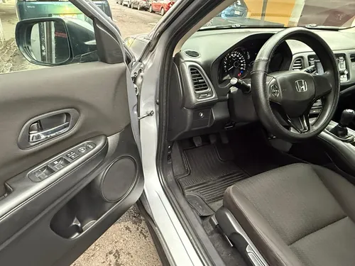Honda HR-V 1.8 Uniq Mt