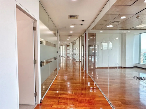 Amplia Oficina En Arriendo, El Golf, Las Condes