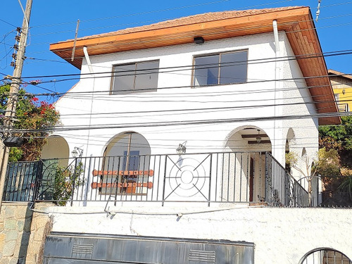 Amplia Casa En Venta, Calle La Coruña, Viña Del Mar Alto