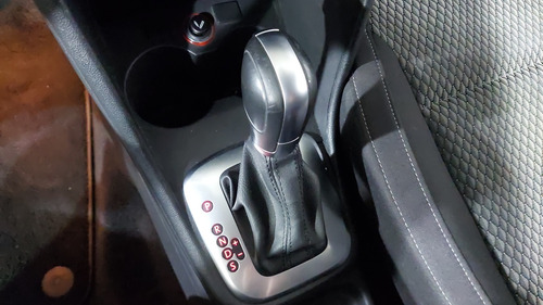Volkswagen Vento 1.6 COMFORTLINE PLUS AUTO