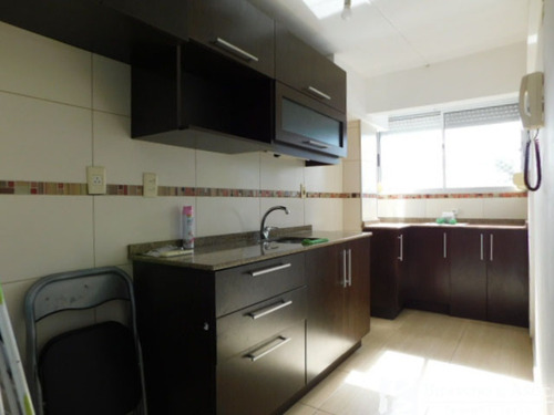 Imagen 9 de 12 de Apartamento De 3 Dormitorios En El Corazón De Sayago
