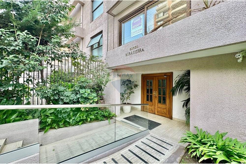 Oportunidad - Departamento Renovado - Las Condes