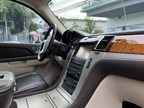 Cadillac Escalade Esv Suv Awd 2014
