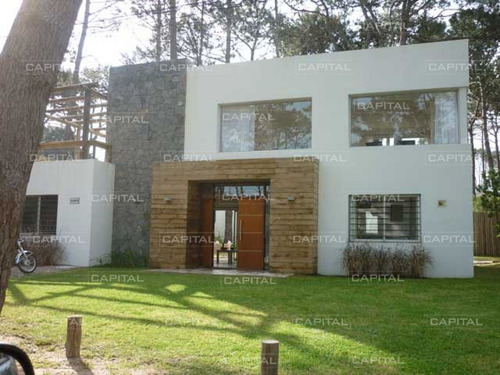 Casa En Montoya, 4 Dormitorios - Ref: 29621