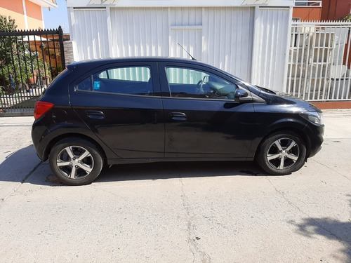 Chevrolet Onix 1.4 Ltz Hb Mt 5p 2017. ¡económico!
