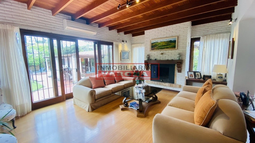 Impecable Chalet En El Corazón De Las Paradas- Ref: 6800