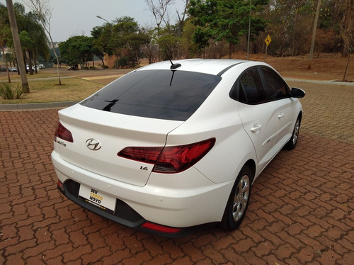 Imagem 2 de 9 de Hyundai Hb20s 1.6 Vision 16v