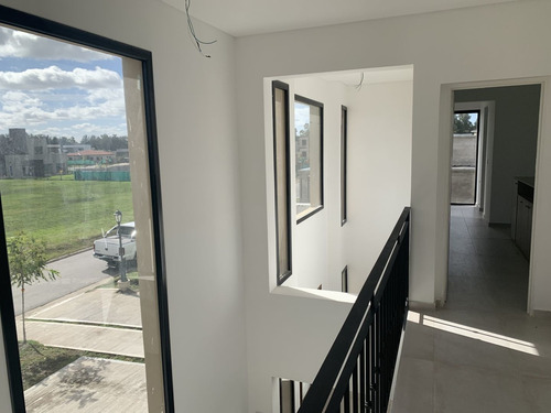 Imagen 12 de 21 de Gran Casa 5 Amb A Estrenar En Santa Ines