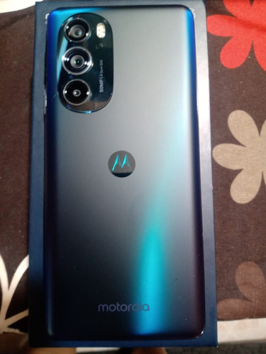 Moto Edge 30 Pro