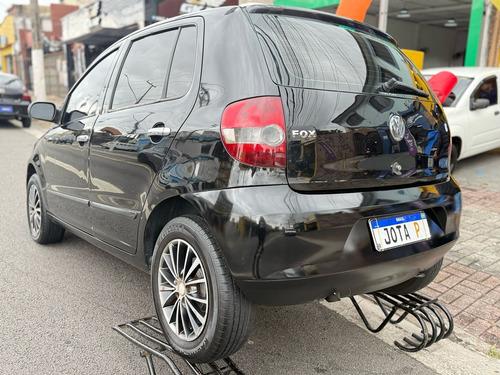 Volkswagen Fox 1.0 Plus Total Flex 5p