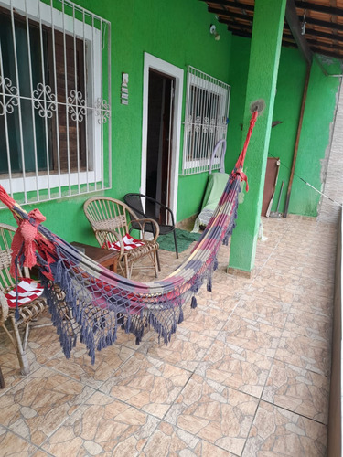 Casa Terrea 3 Dorms 2 Banheiros 5 Vagas De Carro