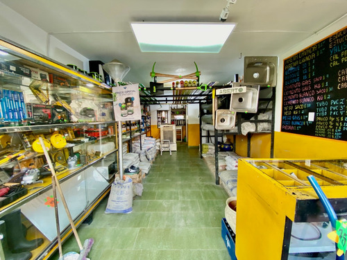 Venta Ferretería Fondo De Comercio En Los Chaguaramos 300 M2 Acropolis