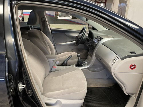 Toyota Corolla 1.8 Xei Mt