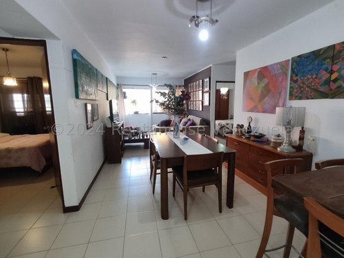 Apartamento En Venta En Guaicay Jjazpurua 24-18662 Oportunidad !