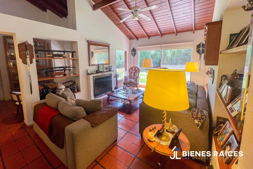 Casa En Venta En Los Cardales Country Club, Campana
