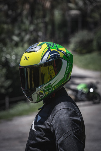 Capacete Fechado Norisk Supra Lap Brasil Cor Amarelo Tamanho do capacete 62/XL