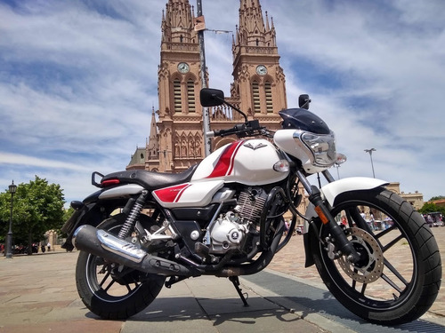 Bajaj V15 2018 La Mejor Autonomia