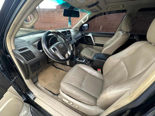 Imagen 4 de 11 de Toyota Land Cruiser Prado V Prado Vx