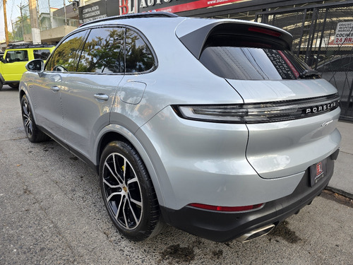 Porsche Cayenne 2024