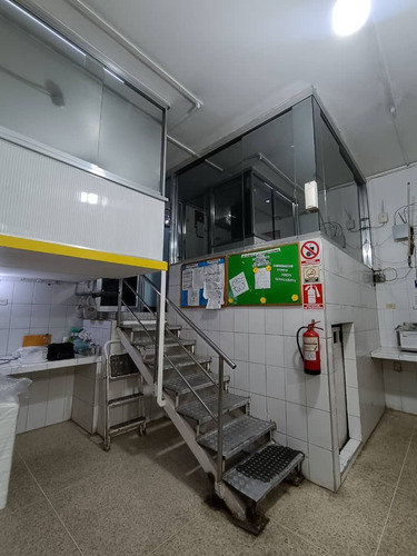 Se Vende Edificio Sector San Jose Maracay