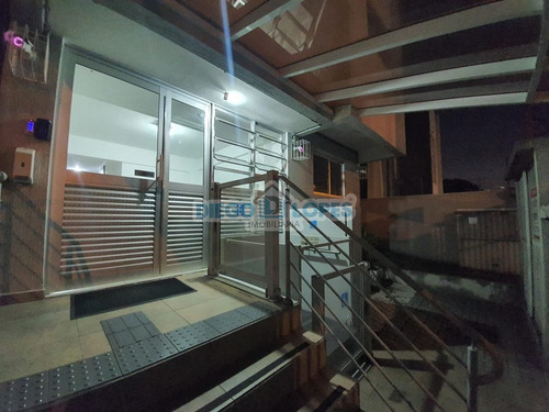Imagem 5 de 15 de Apartamento Em Novo Mundo - Curitiba, Pr - 1372