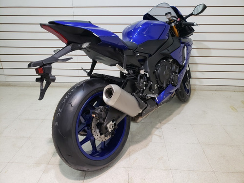Yamaha Yzf R1