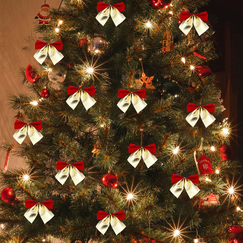 Un Pequeño Árbol De Navidad De 5,5 Cm Para Decoración Navide
