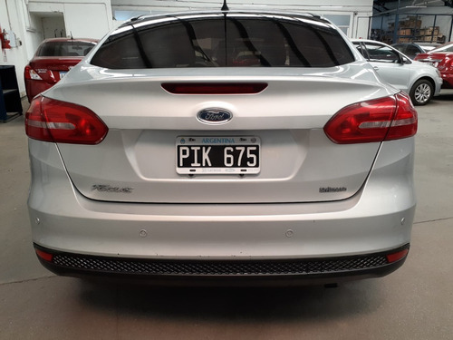 Imagen 2 de 14 de Ford Focus 1.6 S 4p Pb