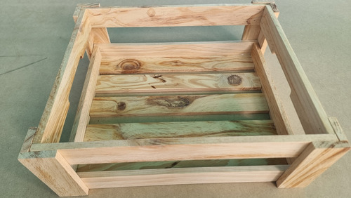 Cesta Navideña O Guacalito En Madera De Pino