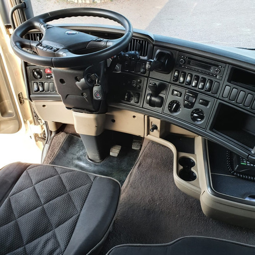 Imagem 10 de 15 de Caminhão Scania Highline 510 Cavalo 6x4 Traçado 2018 - R510