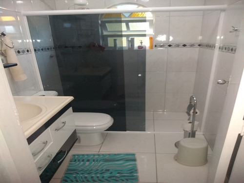 Sobrado, Vila Osasco , Osasco, 2 Dorm, 4 Vagas - 6566