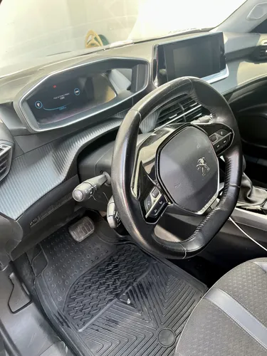 Peugeot 2008 1.2 Puretech Allure Pack