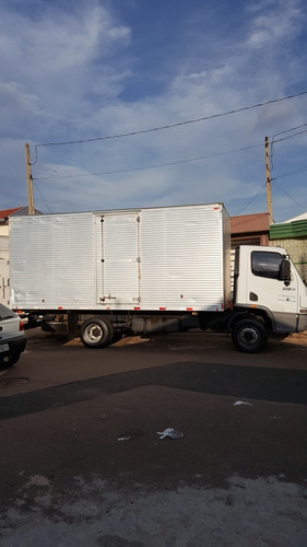 Imagem 7 de 12 de Mercedes Benz Accelo 915 C